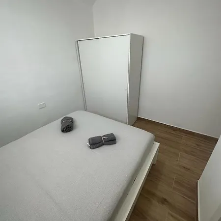 Antonio Nyaraló Los Cristianos